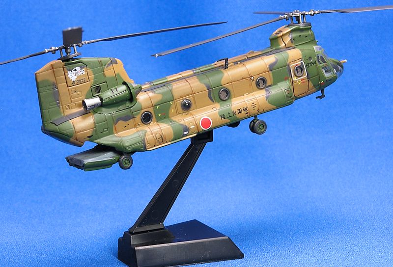 トミーテック　HC16 CH-47JA 陸上自衛隊